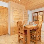 © aussois location 4 personnes sur les pistes de ski d'aussois appartement génépi damevin pascal - HMVT