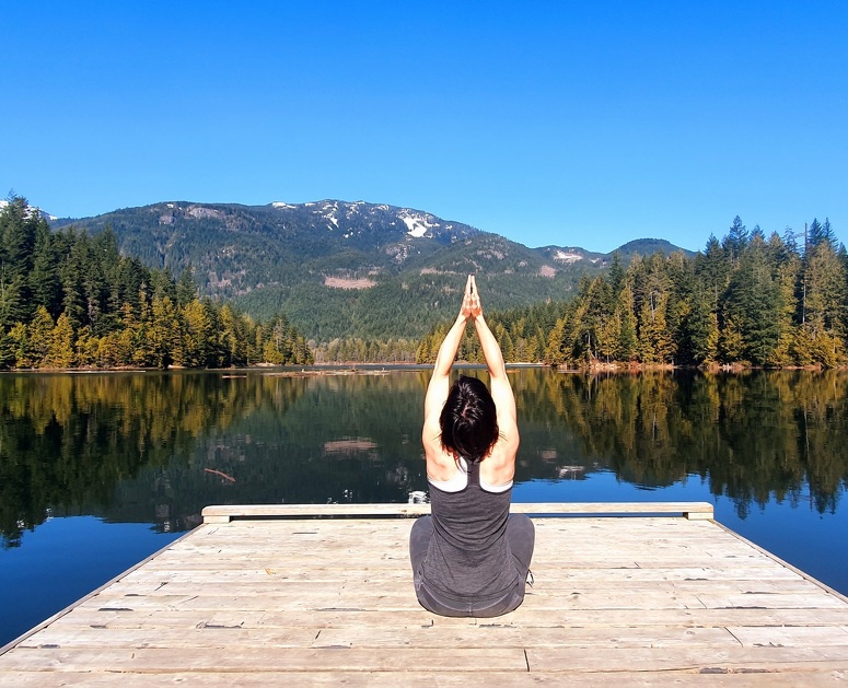 © Yoga avec Em'yoga à Aussois - Em'yoga