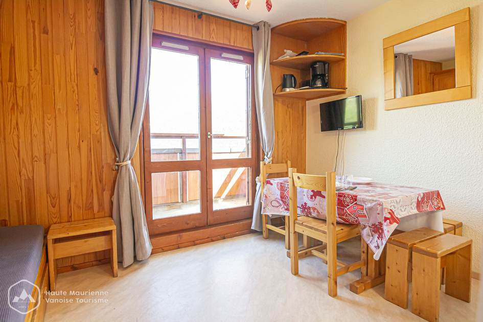 © Aussois résidence Fleurs location 2 personnes appartement 191 - HMVT