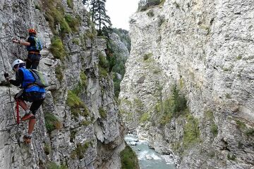 © Via ferrata - Bureau des guides savoie maurienne