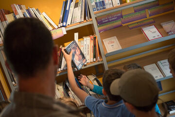 © Enfants dans la bibliothèque - D.Durand Fresh Inlfuence