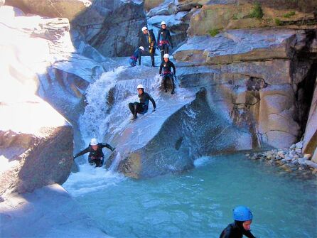 Descente en canyoning