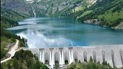 © Plan d'Amont et Plan d'Aval, vue aérienne des barrages à Aussois - Fabien Noguera