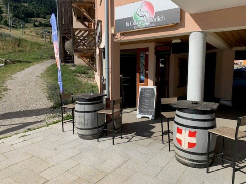 © La Cabane à Fortich, snack-pizzéria à Aussois - Y.Faure