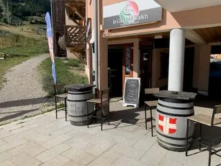 © La Cabane à Fortich, snack-pizzéria à Aussois - Y.Faure