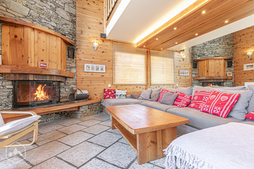 © Aussois Chalet la Buidonnière sleeps 18 - HMVT