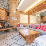 © Aussois Chalet la Buidonnière sleeps 18 - HMVT