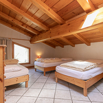 © Aussoi Chalet Antramis appartement l'Ubac location 17 personnes - HMVT