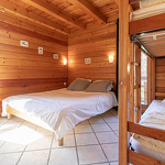 © Aussoi Chalet Antramis appartement l'Ubac location 17 personnes - HMVT