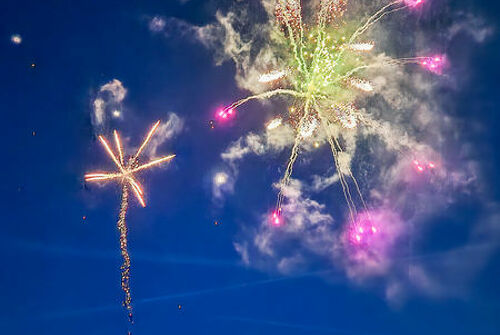 Retraite aux flambeaux et feu d'artifice