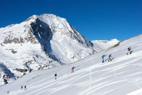 Away from the marked ski touring trails