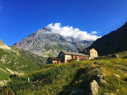 Rando pédestre jusqu'au refuge d'Entre Deux Eaux