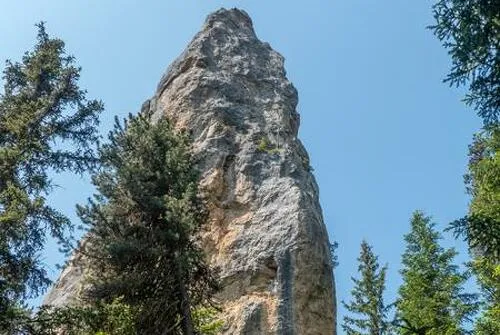 Cross-country mountain biking: The Monolith
