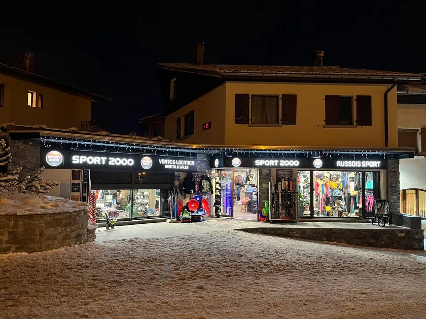 © Magasin Sport 2000 à Aussois - Sport 2000 Aussois