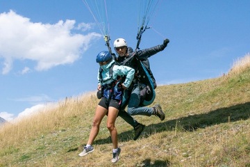 © Vol en parapente biplace à Aussois - byairparapente