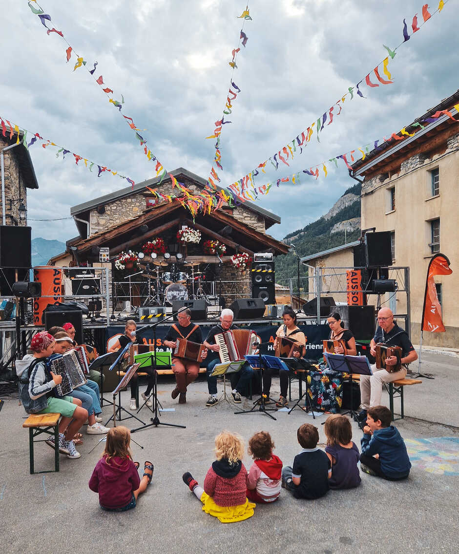 © Apéro-Concert "Accord'Oé" - Festival Camp de base Aussois - OTHMV