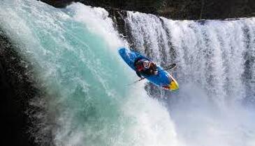 Projection-Conférence avec Nouria Newman championne du Monde  de kayak - Festival Camp de base Aussois