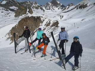 © Cours de ski collectif - 8 élèves maximum - Myrtille Camus - M'ski