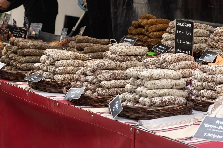 © Petit marché touristique à Aussois_Aussois - Pixabay