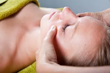 © Massages and Treatments by Carine Del Cura_Aussois - C.Del Cura