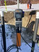 © Borne de recharge pour véhicules électriques_Aussois - Charge point