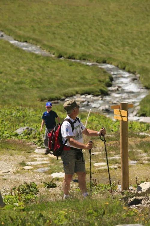 Hike to the Fournache Shelter