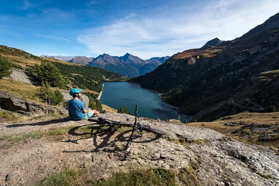 © Cross-country mountain biking: Les Barrages - A Pernet
