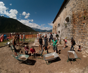 © Visite guidée chantier bénévolat_Aussois - Association forts Esseillon