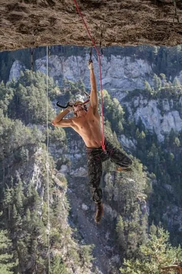 © Dry Tooling Contest by Camp_Aussois - Simon Gerard
