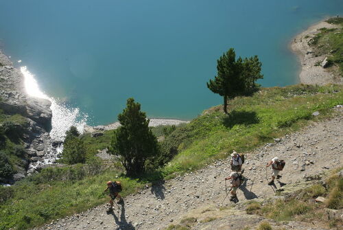 Tour pédestre du barrage de Plan d'Aval
