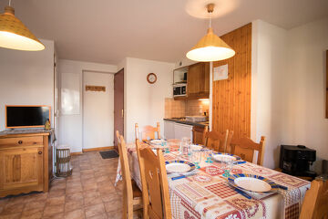 La Combe Iv - 3 rooms for 6 people ** - COM503M