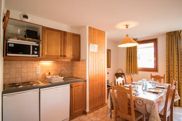 La Combe Iv - 3 rooms for 6 people ** - COM503M