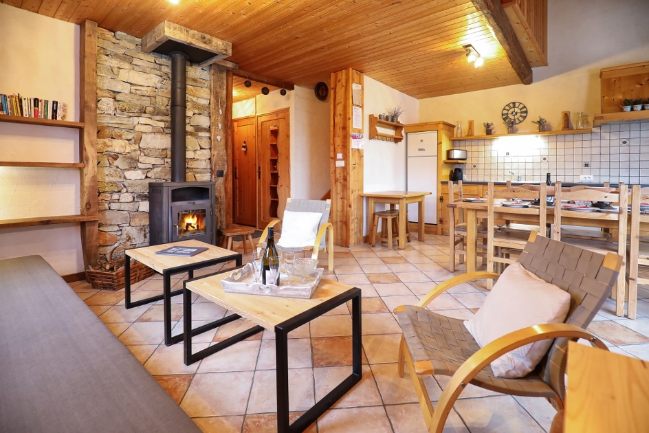 aussois-location-10-persons-gite-moura-samou-teppaz-fabienne - Studio Viart