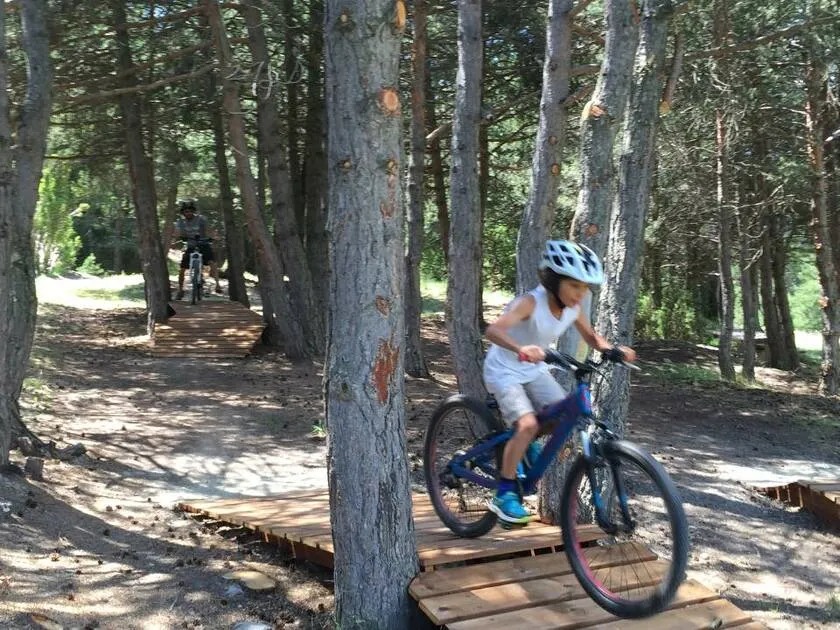 © Ludique areas : VTT Land - MO. OT AUSSOIS