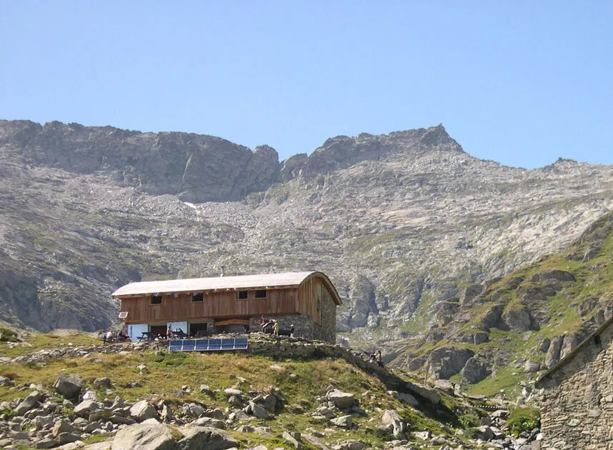 © aussois-refuge-CAF-fond-daussois - OT Aussois